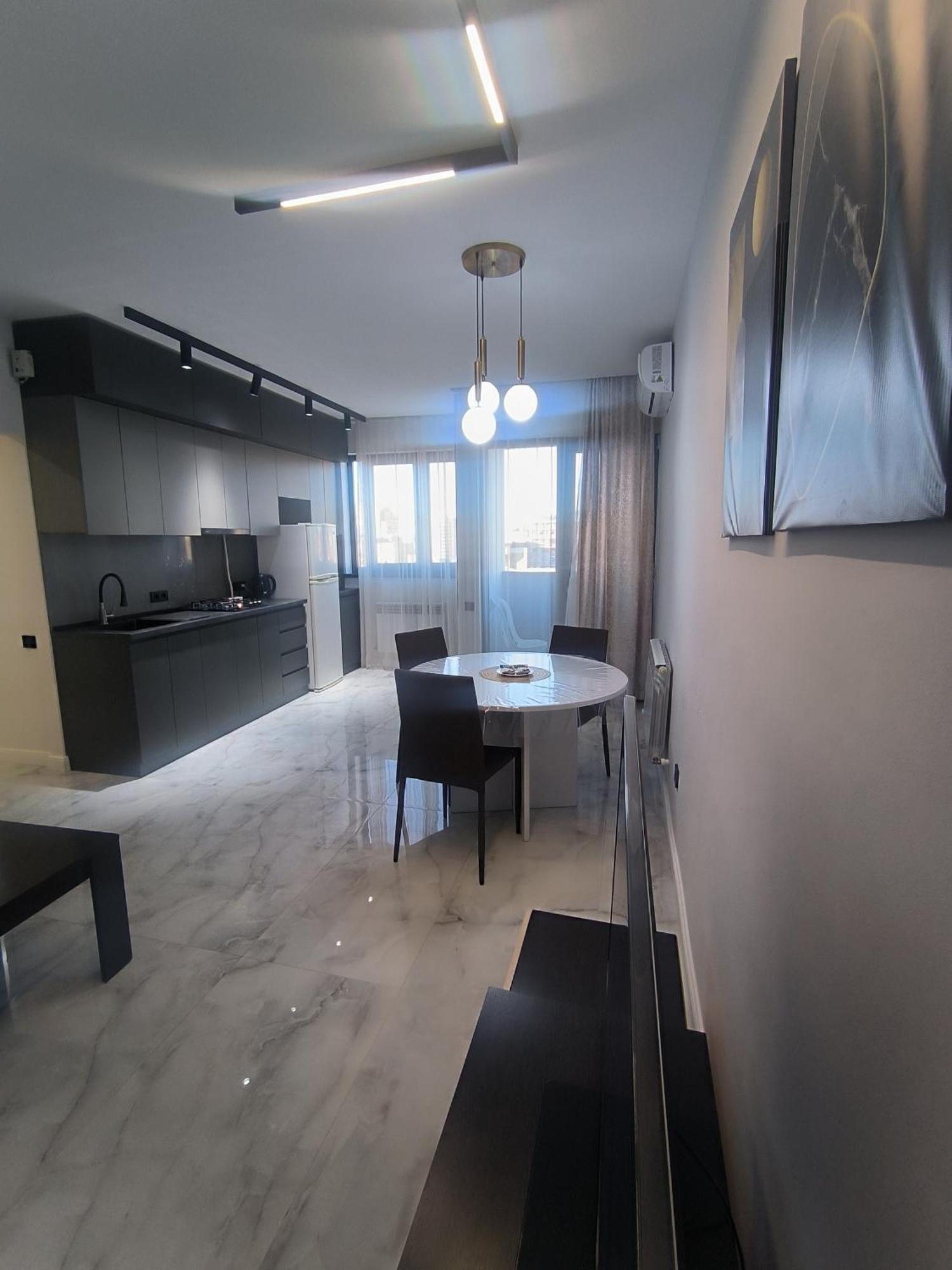 Apartment On Sayat Nova 33 エレバン エクステリア 写真